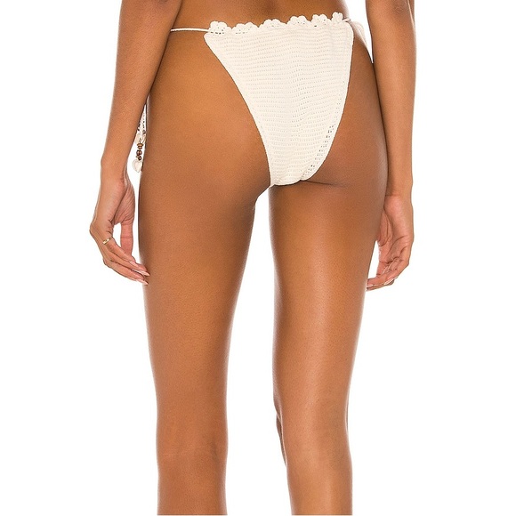 DEVON WINDSOR ❤️‍🔥 HARLOW NWT BIKINI BOTTOMS - Picture 4 of 15